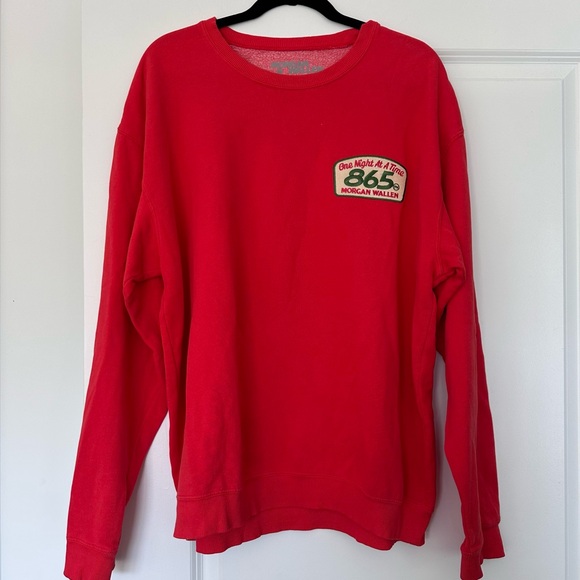 Morgan Wallen (XL) Red '865' One Night at a Time Tour Merch Crewneck Sweatshirt - Picture 1 of 4